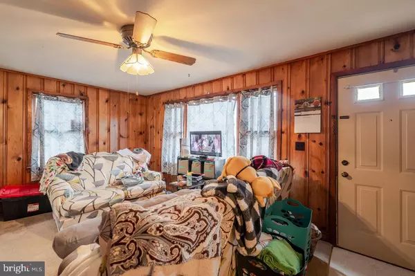 Luray, VA 22835,68 WILLOW ST