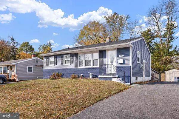 New Castle, DE 19720,64 HOLDEN DR