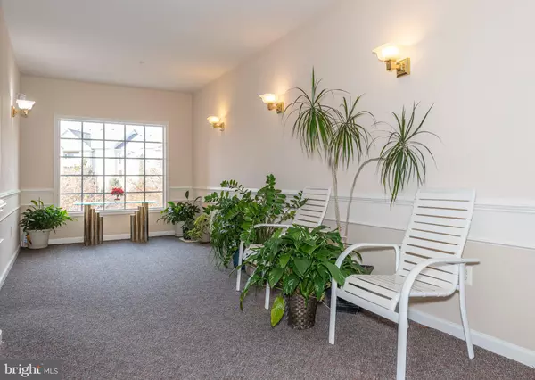 Owings Mills, MD 21117,9473 ASHLYN CIR #9473