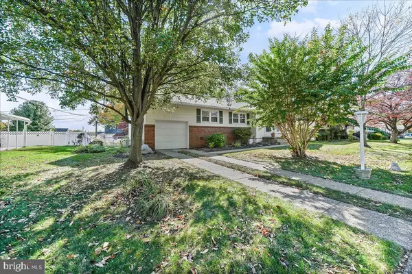 Brookhaven, PA 19015,3754 SUSAN LN