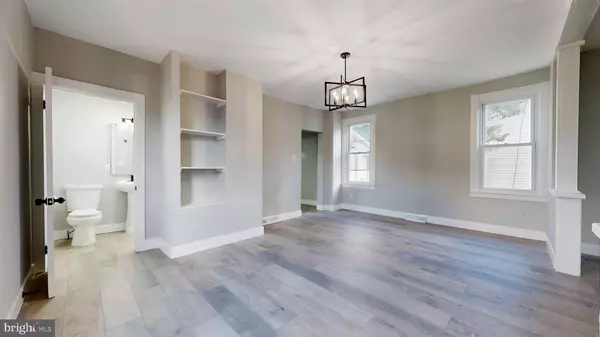 Pleasantville, NJ 08232,214 W PLEASANT AVE