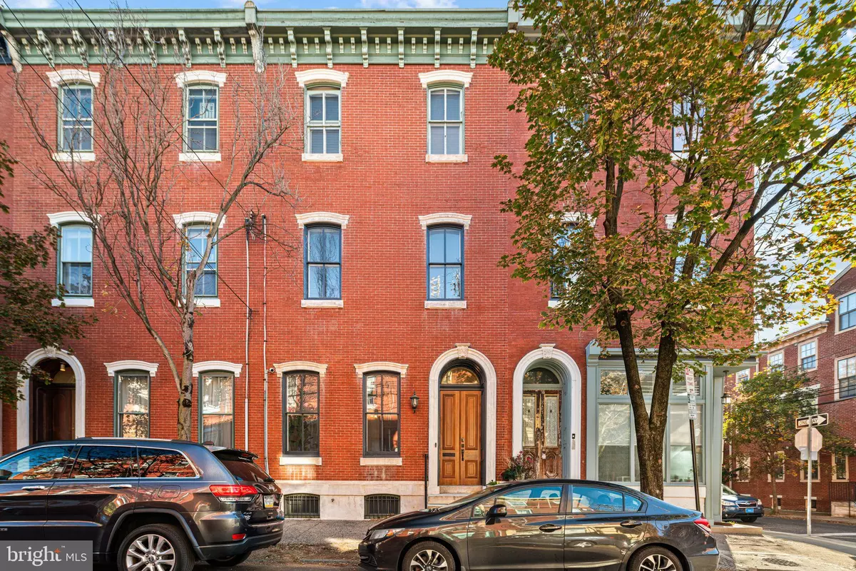 Philadelphia, PA 19130,643 N 16TH ST