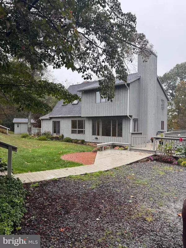 Airville, PA 17302,10522 HIGH ROCK RD