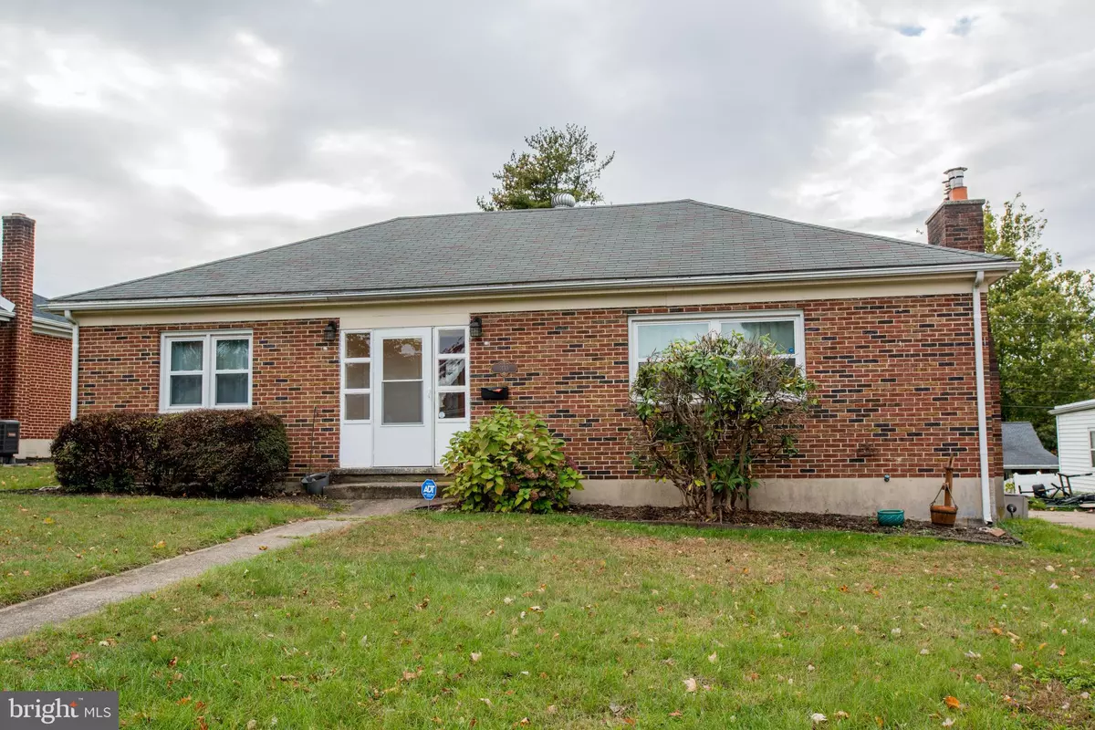 Harrisburg, PA 17111,370-N N 70TH ST