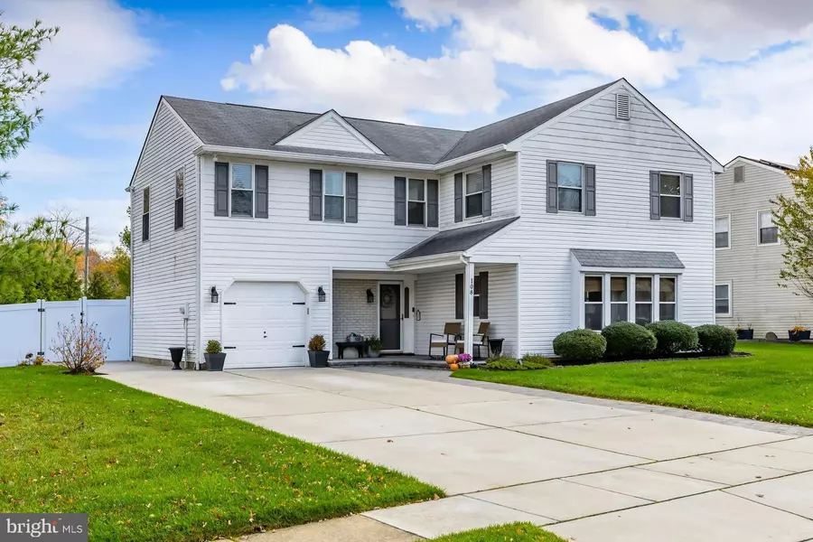 108 MEADOWVIEW CIR, Marlton, NJ 08053