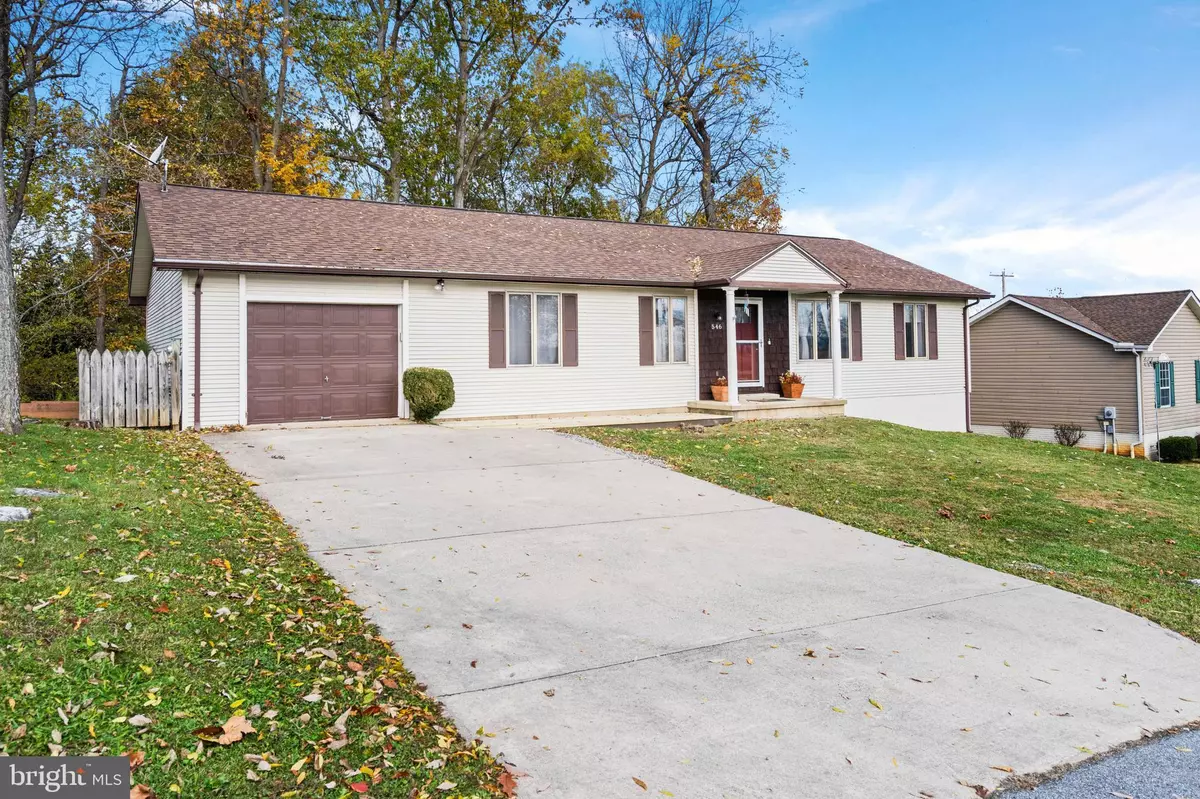 Charles Town, WV 25414,546 FENWAY DR