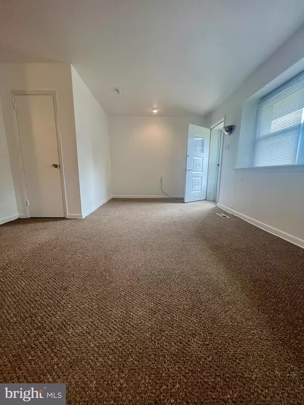 Philadelphia, PA 19111,1635 GRIFFITH ST #1ST FLOOR