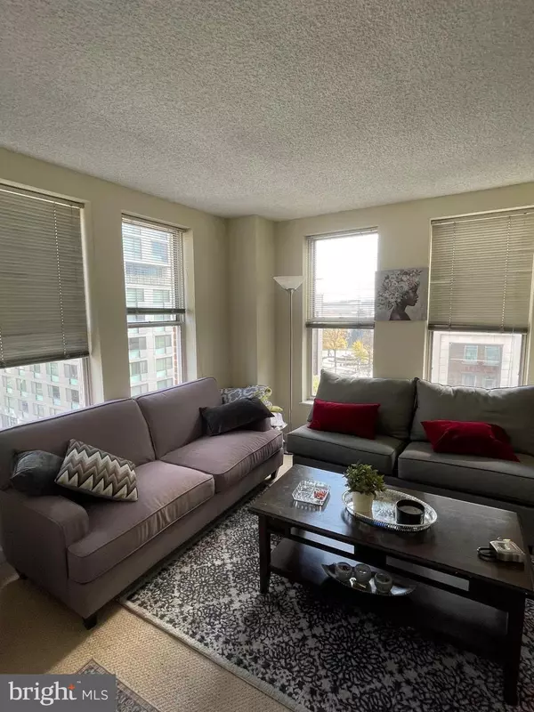 Washington, DC 20004,601 PENNSYLVANIA AVE NW #710