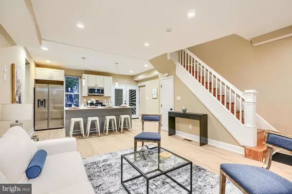 Baltimore, MD 21218,3000 FRISBY ST