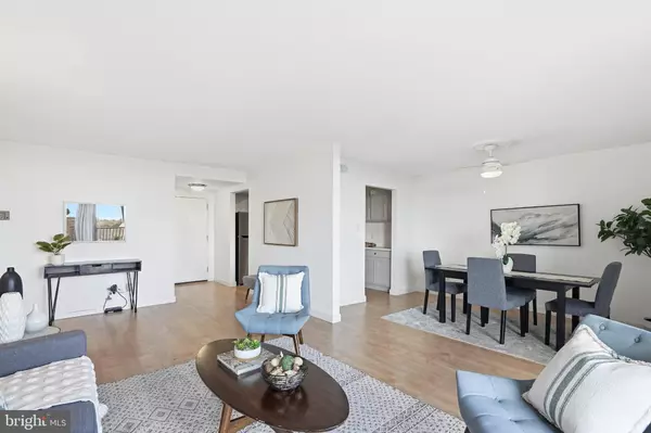 Rockville, MD 20850,4 MONROE ST #4-1104