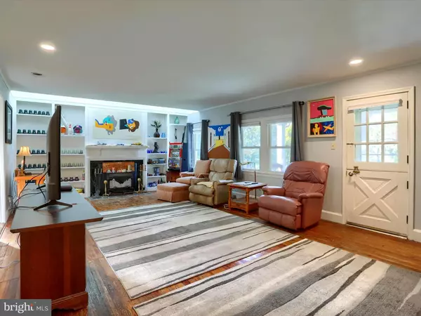 Camp Hill, PA 17011,1007 BRENTWATER RD