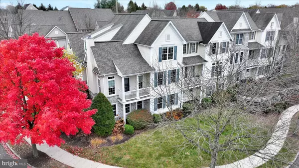 Lancaster, PA 17602,2 UPPER GRN