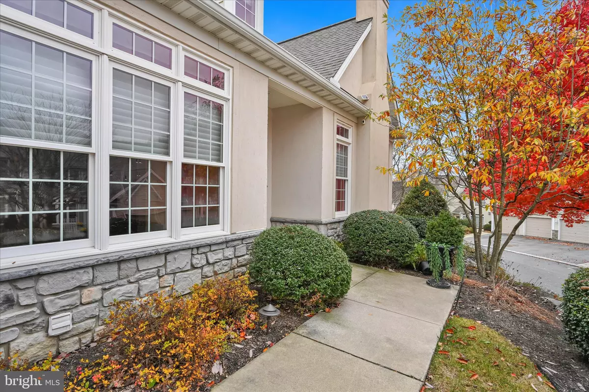 Lancaster, PA 17602,2 UPPER GRN