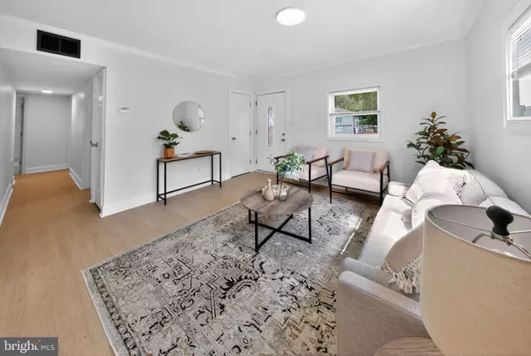 New Castle, DE 19720,Address not disclosed