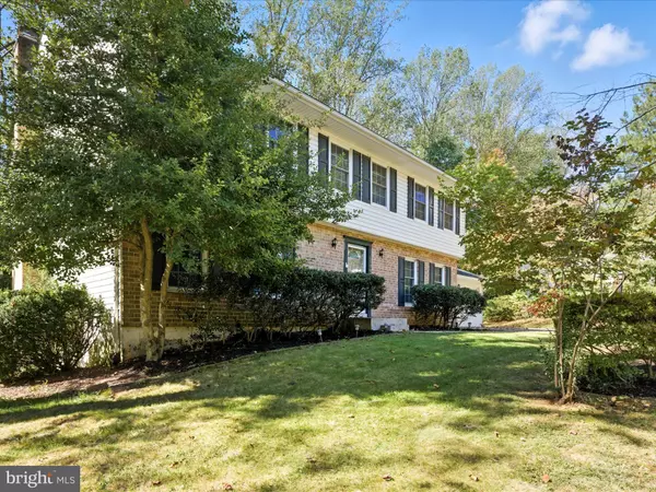 Woodbridge, VA 22193,15084 GREENMOUNT DR