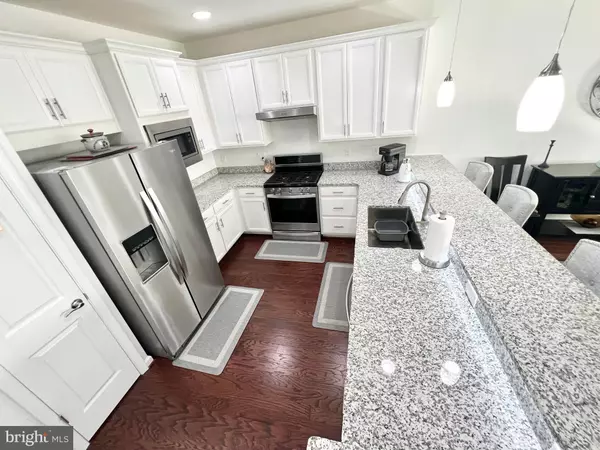 Fredericksburg, VA 22406,270 LONG POINT DR