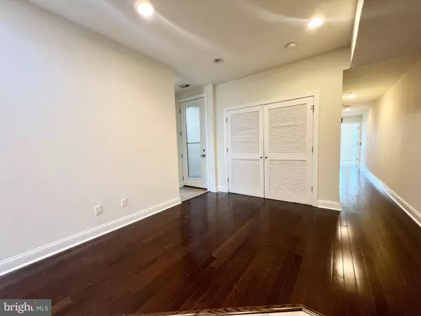 Philadelphia, PA 19121,1814 N 16TH ST #4B