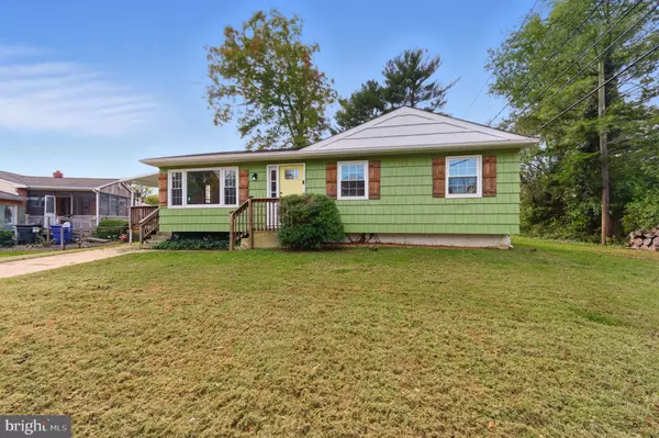 3 DURHAM CT, Newark, DE 19713