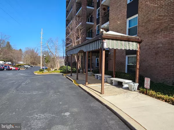 Reading, PA 19607,1375 PERSHING #307