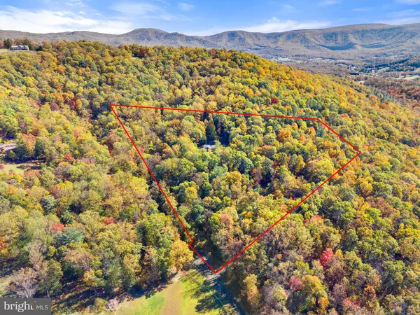 Bentonville, VA 22610,850 TIMBERLAND MANOR