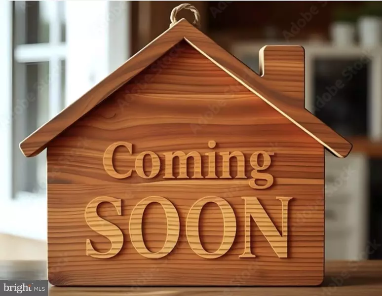 934 HARRIMAN ST, Great Falls, VA 22066