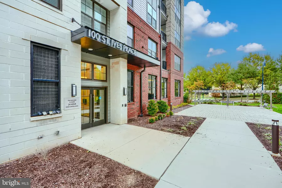 100 SAINT IVES PL #203, Oxon Hill, MD 20745