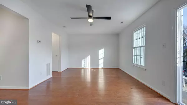 Temple Hills, MD 20748,6066 SAINT MORITZ DR