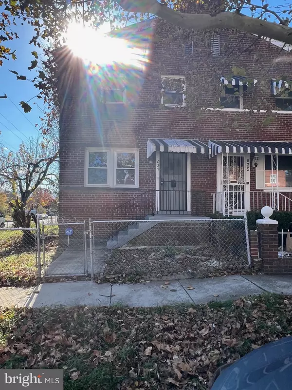 Washington, DC 20032,627 FORRESTER ST SE