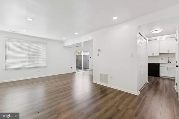 Upper Marlboro, MD 20774,60 CABLE HOLLOW WAY #38-3