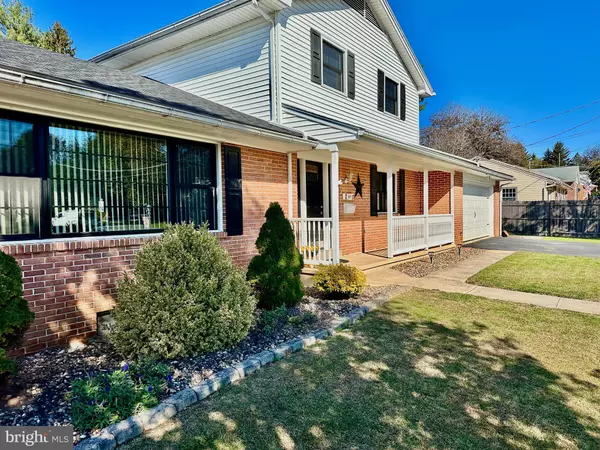 Lebanon, PA 17042,977 YORK ST