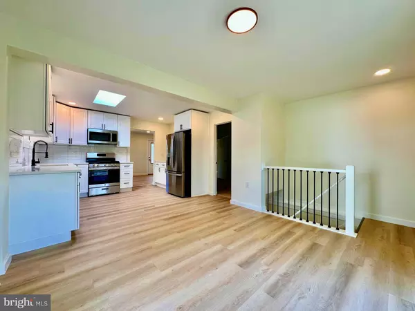 Mechanicsburg, PA 17050,302 SAINT MARKS RD