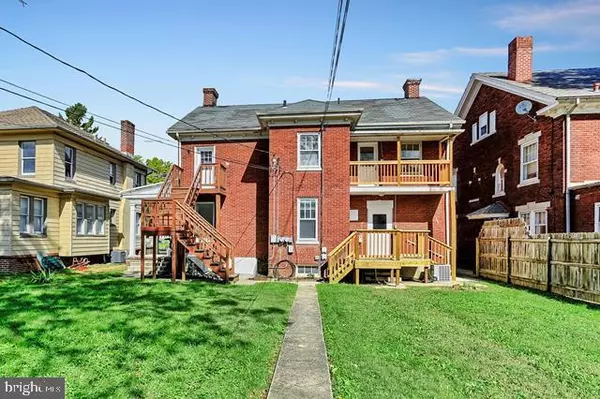 York, PA 17403,1512 E MARKET ST