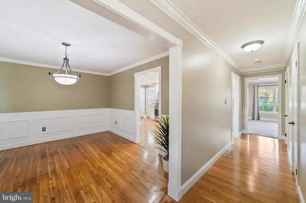 Lawrence Township, NJ 08648,102 FIELDBORO DR