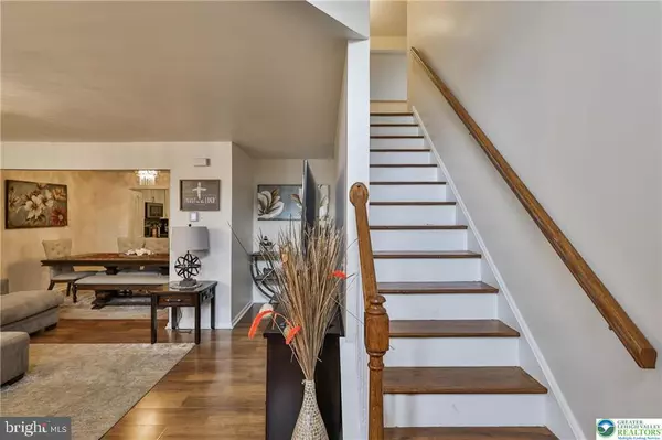 Macungie, PA 18062,204 RIDINGS CIR