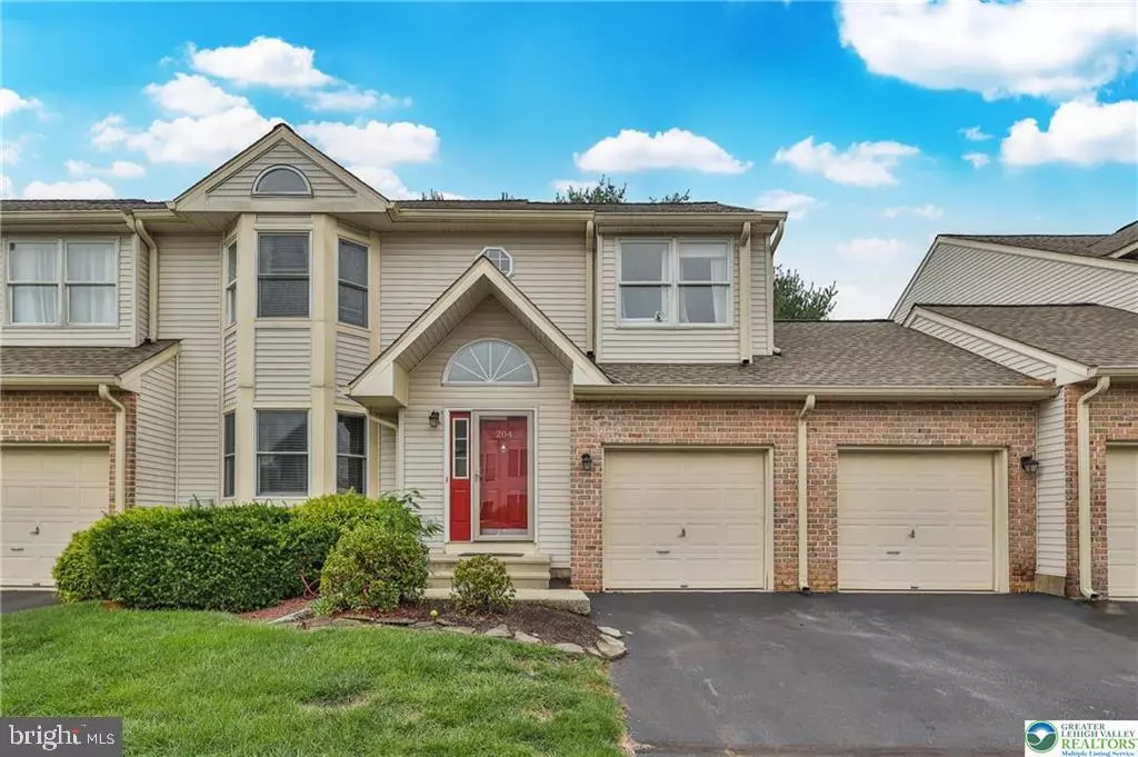 Macungie, PA 18062,204 RIDINGS CIR