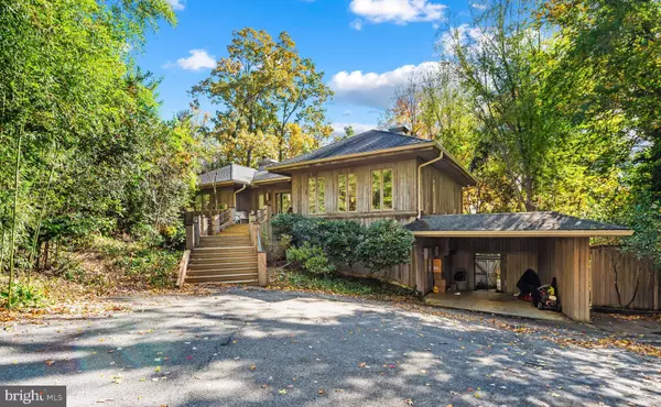 2639 GREENBRIAR LN, Annapolis, MD 21401