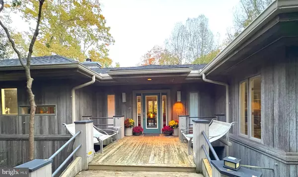 Annapolis, MD 21401,2639 GREENBRIAR LN