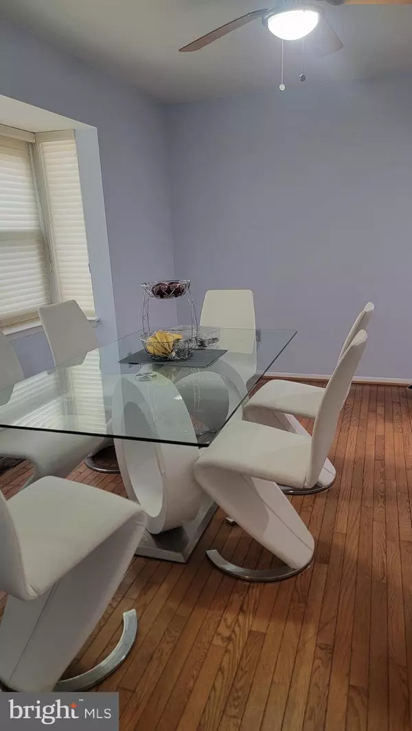 Lanham, MD 20706,7023 PALAMAR TURN