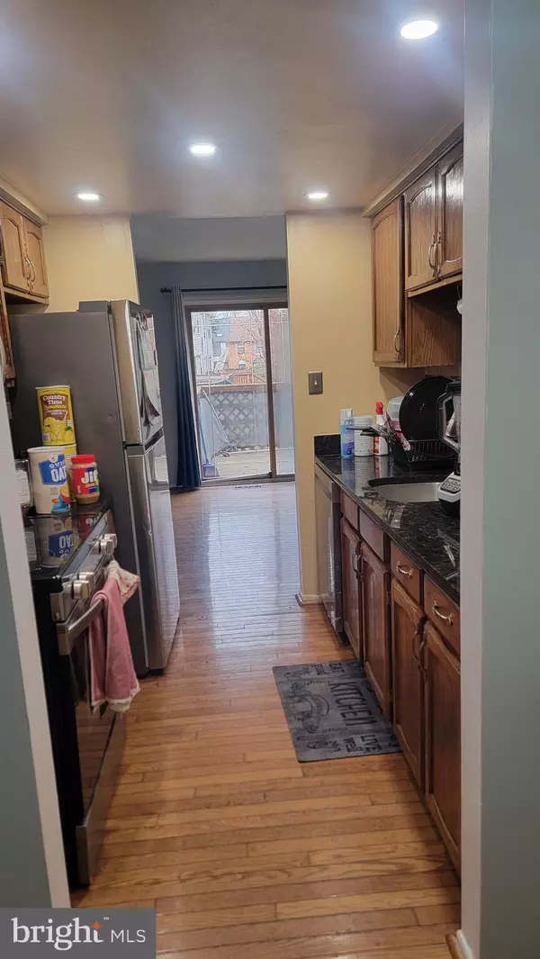 Lanham, MD 20706,7023 PALAMAR TURN