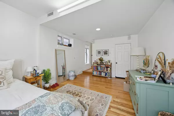 Philadelphia, PA 19146,1731 BAINBRIDGE ST #1