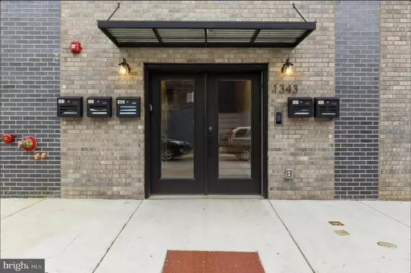 Philadelphia, PA 19147,1343 FITZWATER ST #201