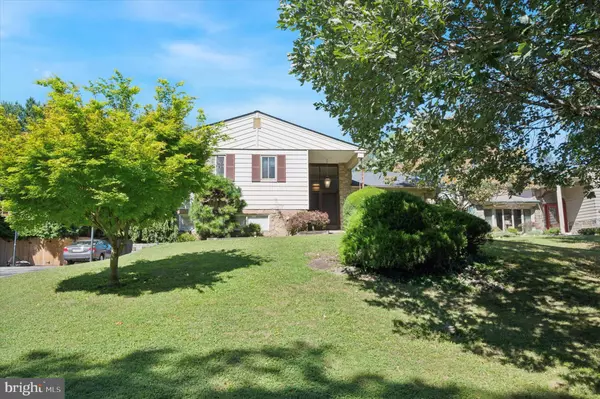 1200 GAINSBORO RD, Bala Cynwyd, PA 19004