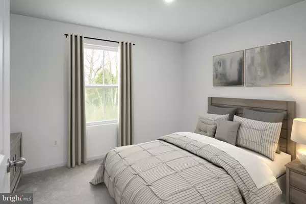 Inwood, WV 25428,6812 INOLA CT