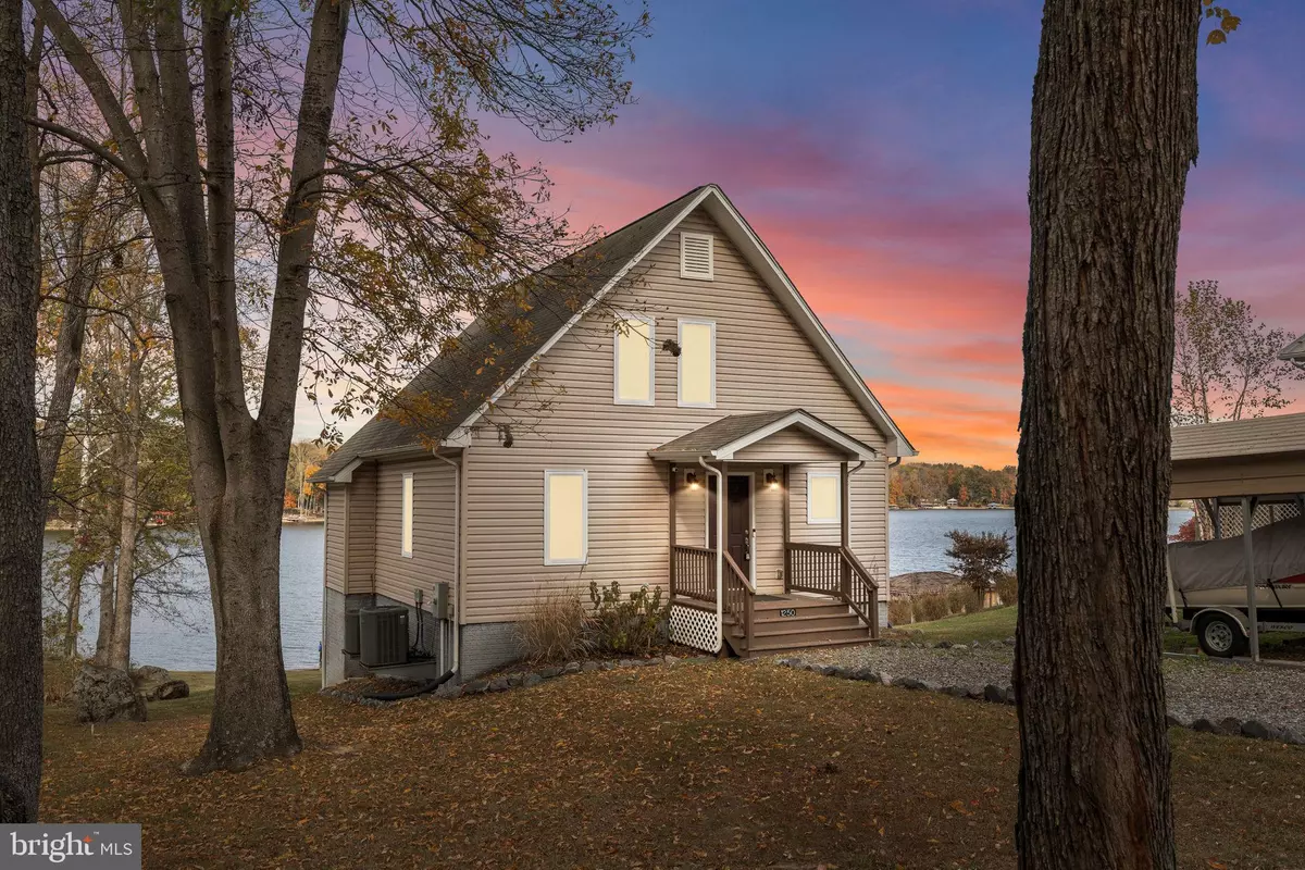 Louisa, VA 23093,1250 S LAKESHORE DR