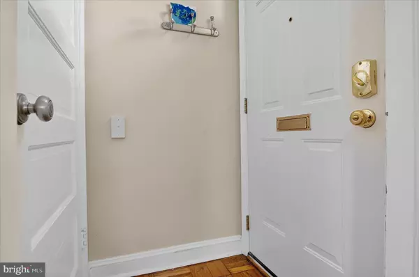 Alexandria, VA 22301,1700 DEWITT AVE