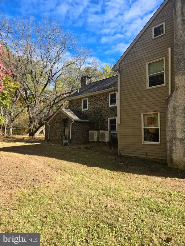 Sellersville, PA 18960,214 GAMELAND RD