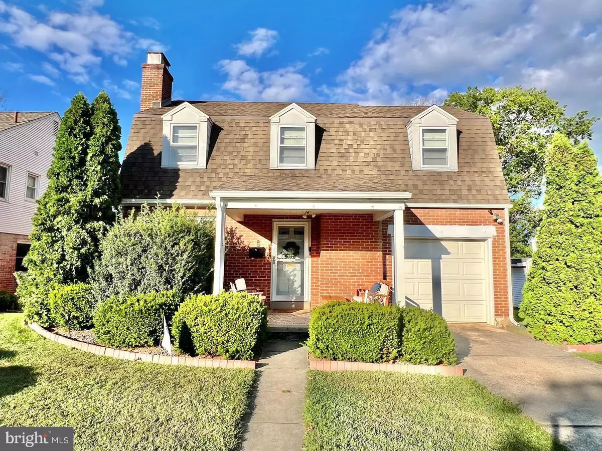 Reading, PA 19609,503 DORCHESTER AVE