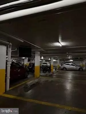 Washington, DC 20037,950 25TH ST NW