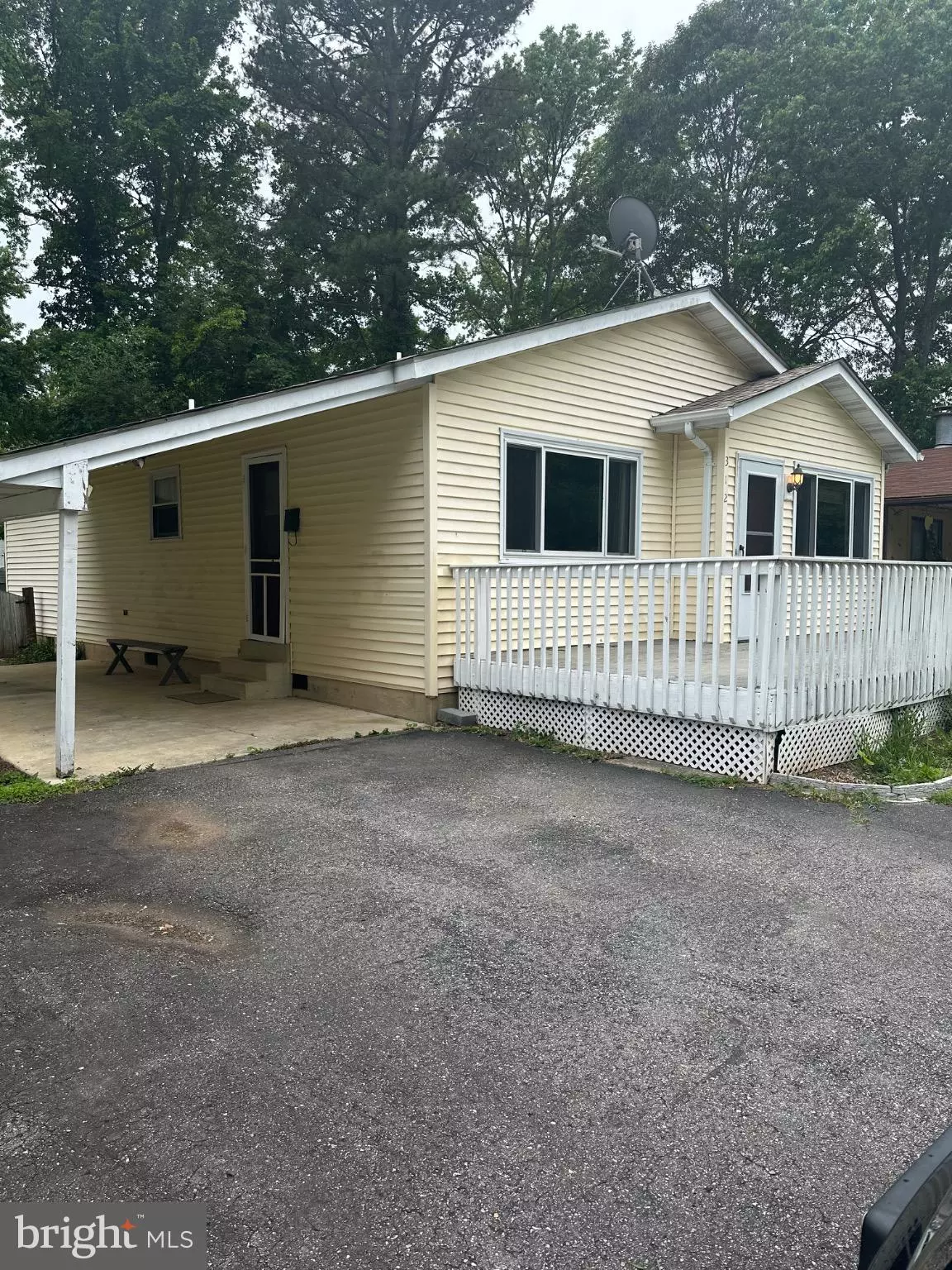 Lusby, MD 20657,312 WHITE SANDS DR