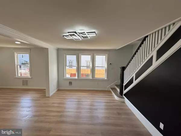 Beverly, NJ 08010,59 PINE ST